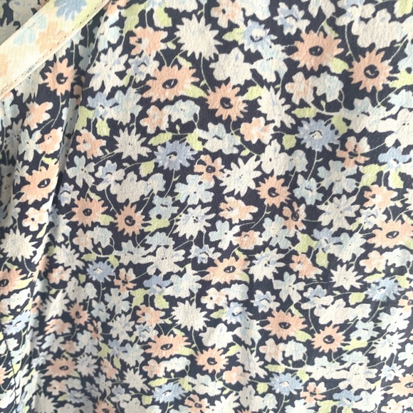 Équipement silk blouse size S - Picture 2 of 9